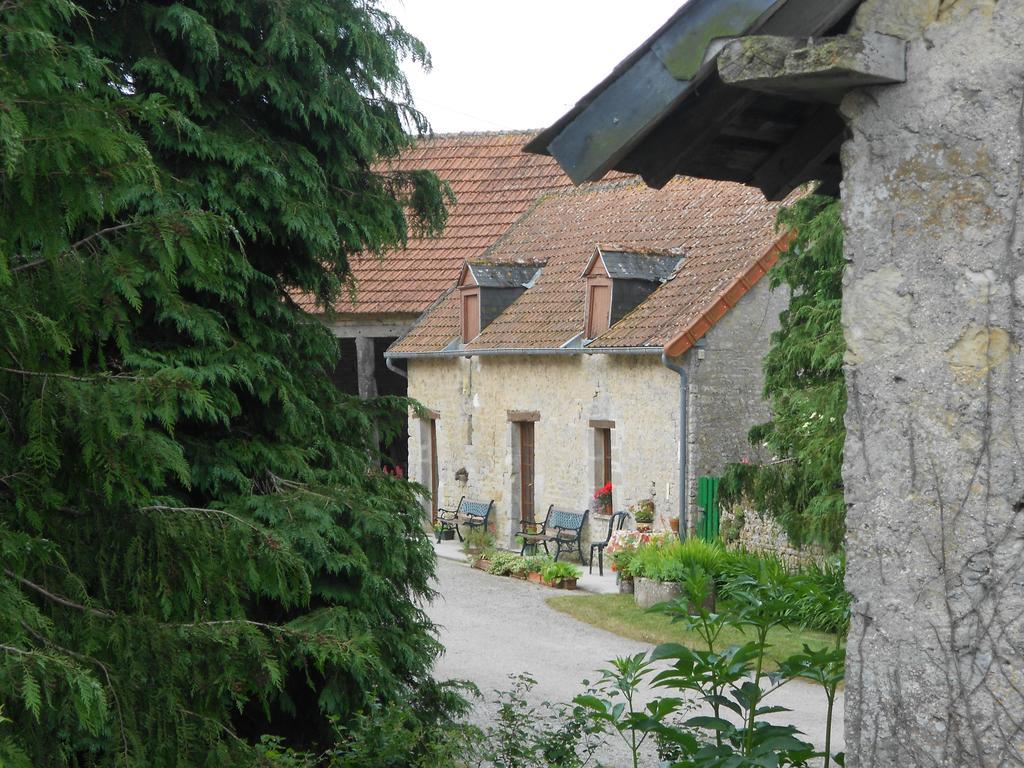 Ferme Manoir La Fiere Bed and Breakfast Sainte-Mère-Église Eksteriør billede