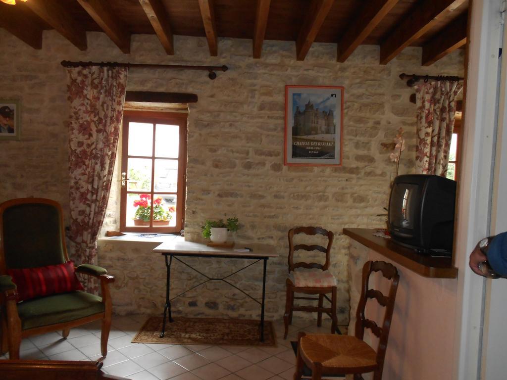 Ferme Manoir La Fiere Bed and Breakfast Sainte-Mère-Église Eksteriør billede