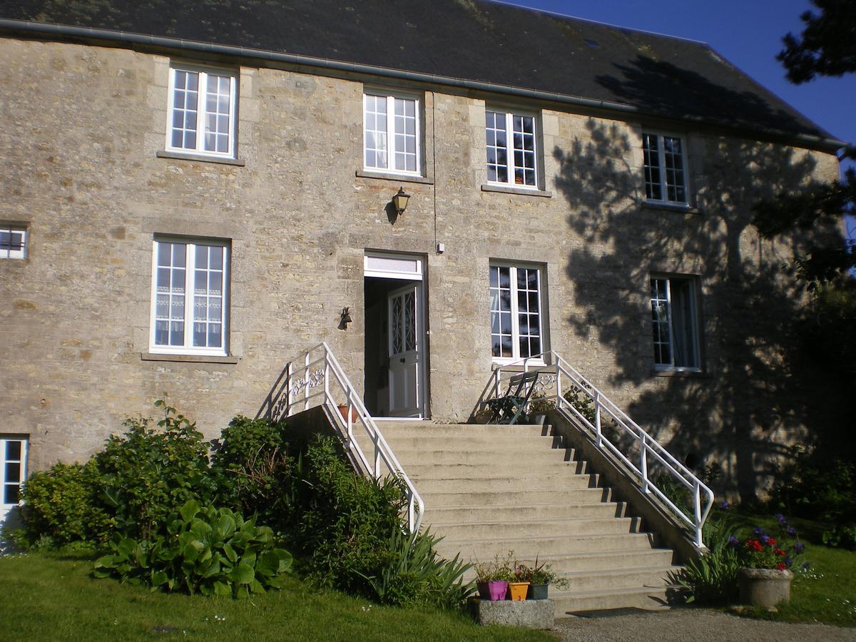 Ferme Manoir La Fiere Bed and Breakfast Sainte-Mère-Église Eksteriør billede