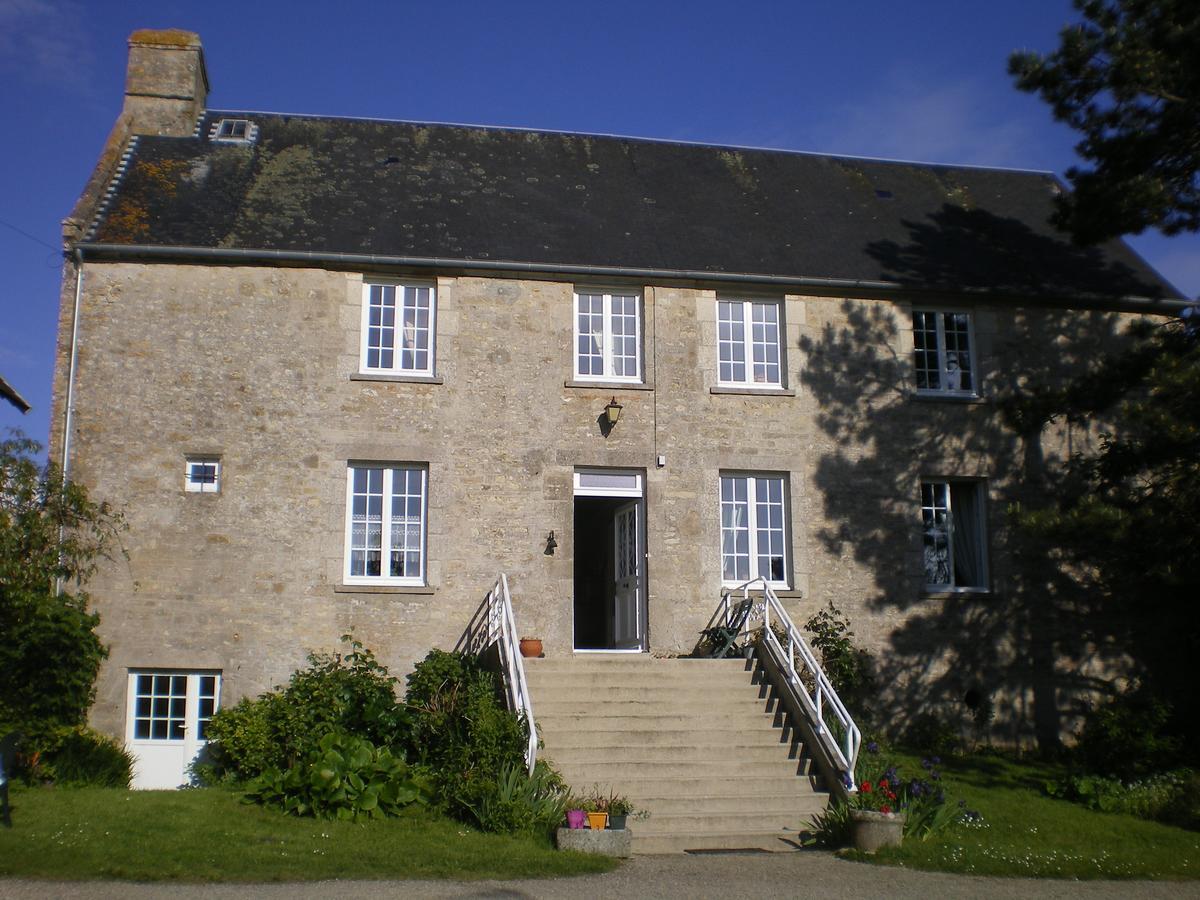 Ferme Manoir La Fiere Bed and Breakfast Sainte-Mère-Église Eksteriør billede
