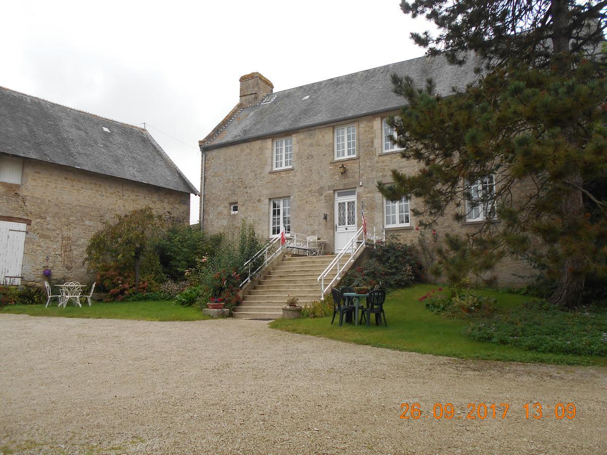 Ferme Manoir La Fiere Bed and Breakfast Sainte-Mère-Église Eksteriør billede